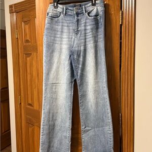 Judy Blue Straight Fit Jeans 11/30 Regular Inseam